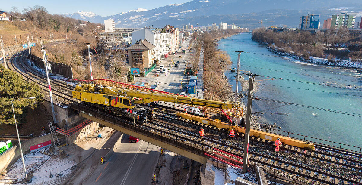 Abtrag der Gleise Rauchmuehlbruecke 1 1200x615 - Erneuerung Rauchmühlbrücke Innsbruck