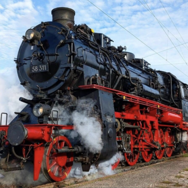 Bildschirmfoto 2025 10 15 um 17.54.24 375x375 - Gleisglück: Zugfahren als Erlebnis Bildschirmfoto 2025 10 15 um 17.54.24 375x375 - Gleisglück: Zugfahren als Erlebnis